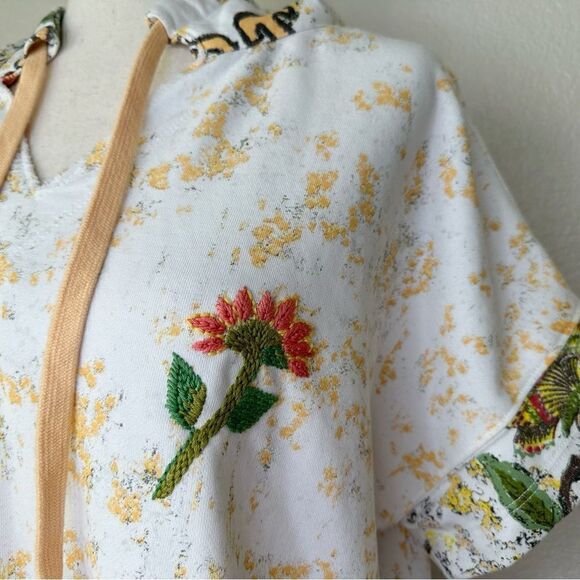 Anthropologie Daily Practice Emrbroidered Short Sleeves Hoodie - Picture 5 of 13